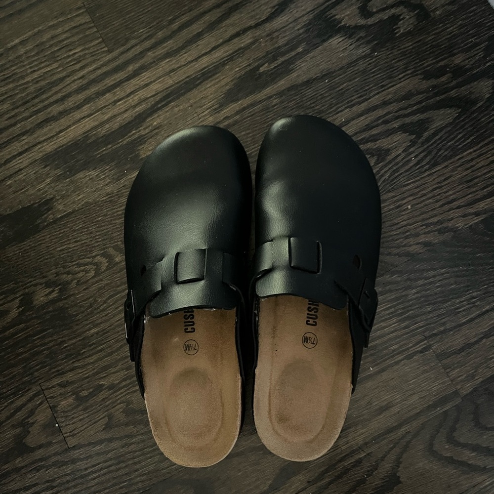 Black Leather Womens Clogs